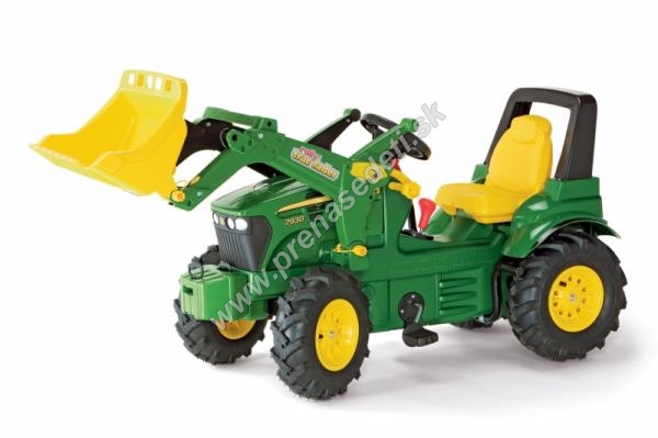 Traktor na ped�lovanie